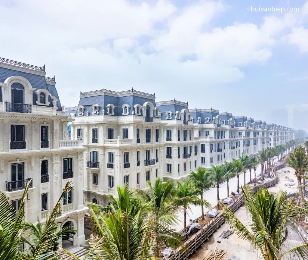 Phân Khu The River Mansion