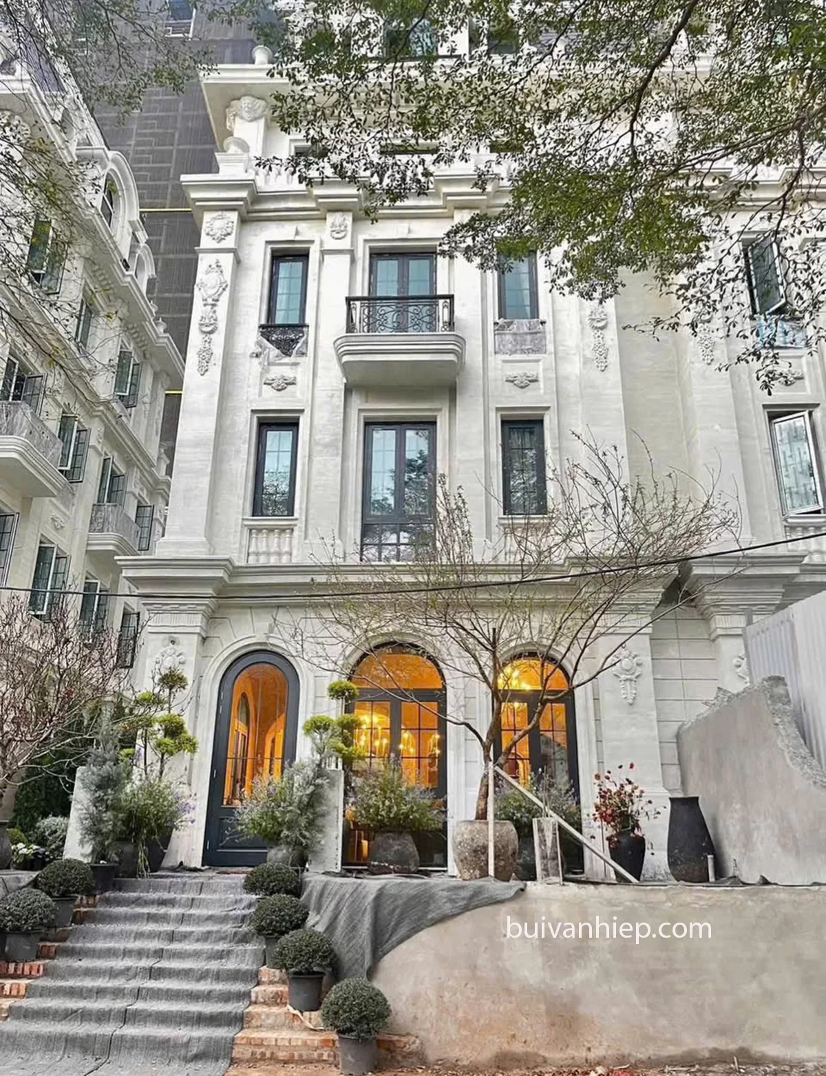 Phân khu Crystal Grand Mansion