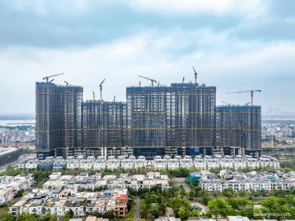 So Sánh Biệt Thự Đảo