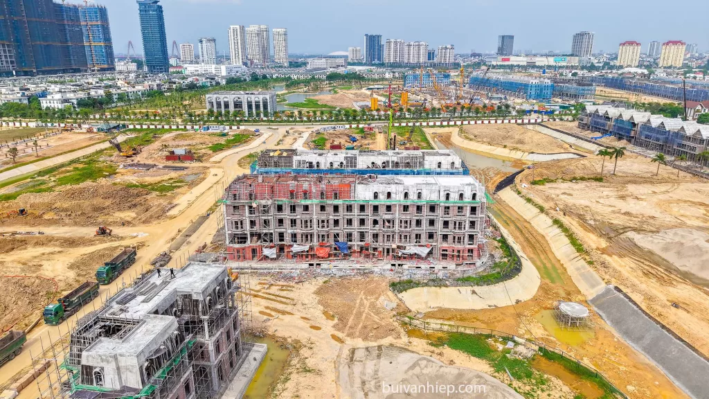 Biệt Thự Liền Kề Q2 Ciputra